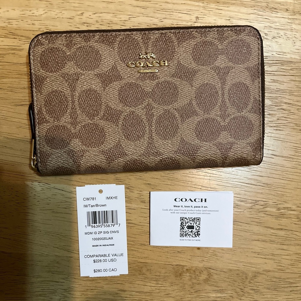 Coach Brown Signature Zip Wallet - Picture 5 of 11